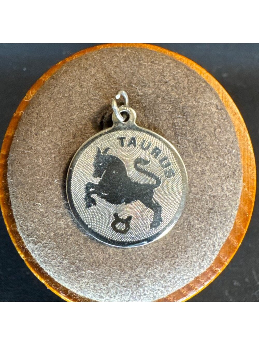 VTG Solid Sterling Silver 925 Taurus Themed Circle Pendant Size 1" Length